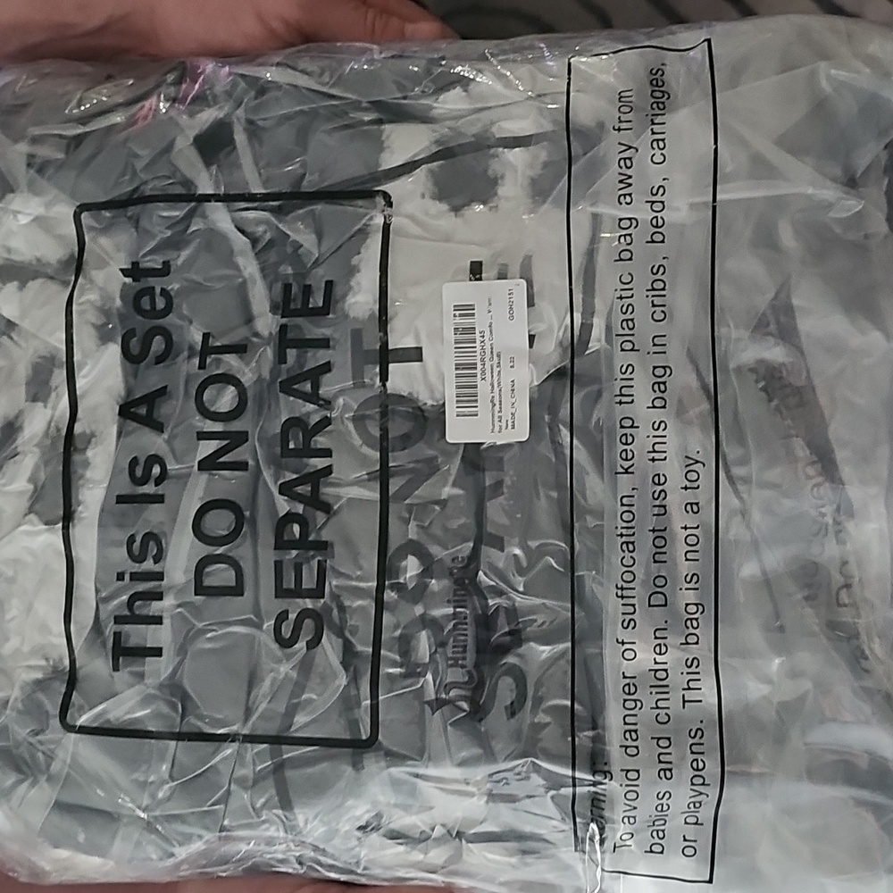 Nwt  Skull Comforter 2 Pillow Cases Queen Size - Picture 5 of 5